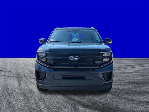 Certified 2027 Ford Expedition Active RWD image 9