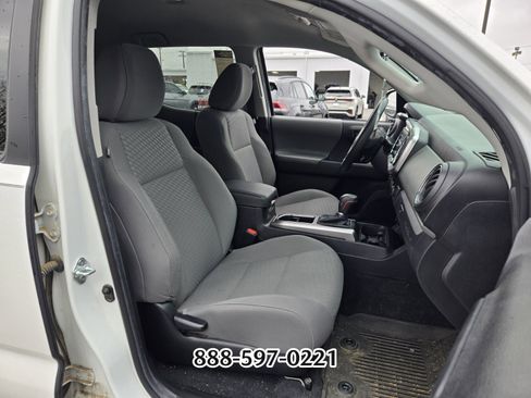 Used 2023 Toyota Tacoma SR5 image 20