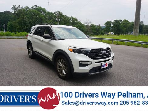 Used 2020 Ford Explorer XLT w/ Equipment Group 202A RWD image 1