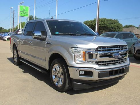 Used 2019 Ford F150 XLT image 4