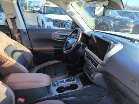 New 2025 Ford Bronco Sport Outer Banks w/ Outer Banks Tech Package+ image 10