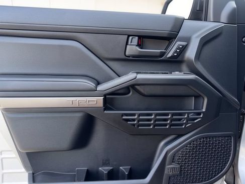 Used 2025 Toyota 4Runner TRD Sport Premium AWD/4WD image 13