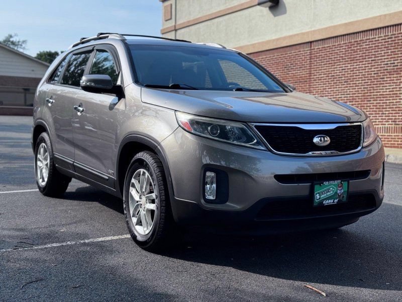 Used 2015 Kia Sorento LX AWD/4WD image 1