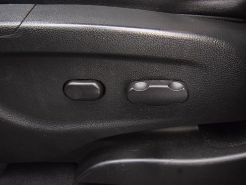 Used 2016 Buick Encore Convenience AWD/4WD image 27