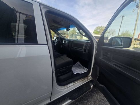 Used 2012 RAM 1500 ST w/ ST Popular Equipment Group image 10