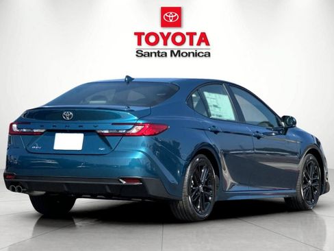 New 2026 Toyota Camry SE FWD image 3