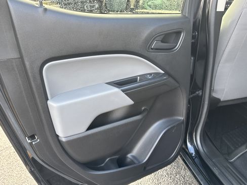 Used 2021 Chevrolet Colorado W/T w/ WT Convenience Package image 21