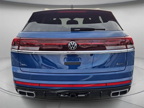 New 2026 Volkswagen Atlas Cross Sport SEL Premium R-Line image 4