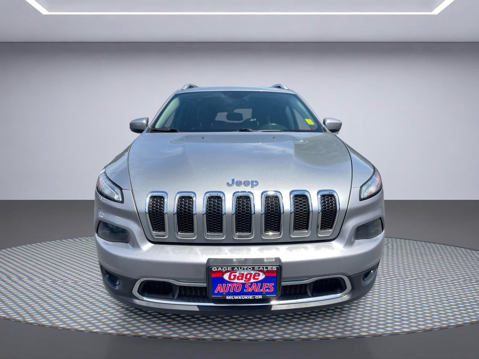 Used 2017 Jeep Cherokee Limited AWD/4WD image 12