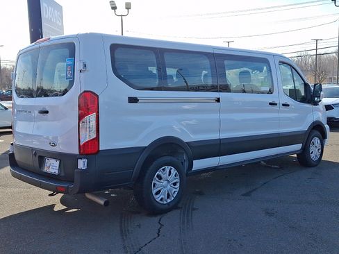 Used 2023 Ford Transit 350 XLT image 4