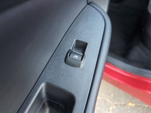 Used 2022 Ford Edge SEL w/ Convenience Package image 11