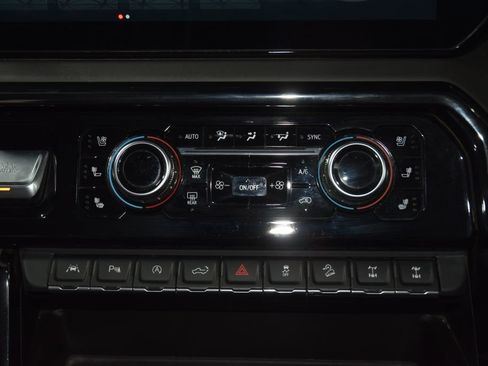 Used 2023 GMC Sierra 1500 AT4X w/ AT4X AEV Edition AWD/4WD image 36