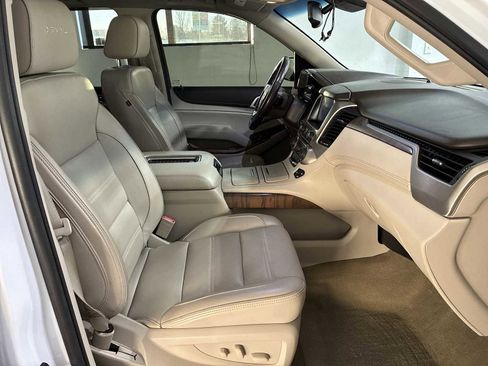 Used 2019 GMC Yukon Denali w/ Open Road Package image 27