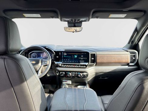 Certified 2023 Chevrolet Silverado 1500 High Country w/ High Country Premium Package image 21