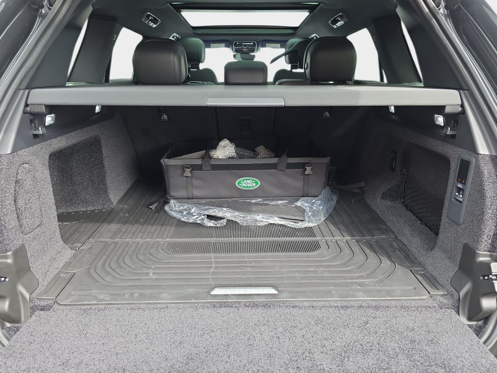 New 2026 Land Rover Range Rover SE AWD/4WD image 10