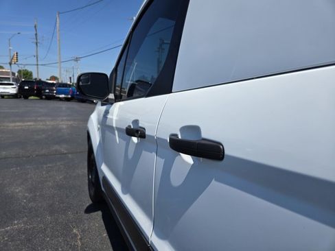 Used 2020 Ford Transit Connect XLT FWD image 31