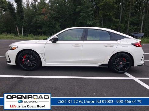 Used 2024 Honda Civic Type R image 7