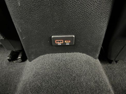 Used 2019 Nissan Rogue SV w/ Premium Package FWD image 40