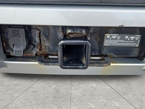 Used 2018 Chevrolet Suburban LT AWD/4WD image 31