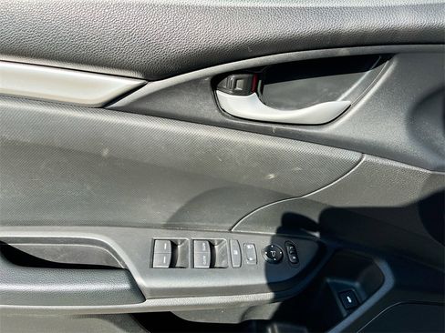 Used 2021 Honda Civic Sport image 17