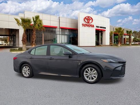 Certified 2025 Toyota Camry LE w/ Convenience Package image 1