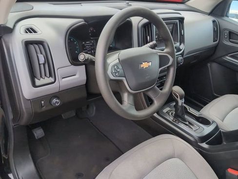 Used 2022 Chevrolet Colorado W/T w/ Custom Special Edition image 10