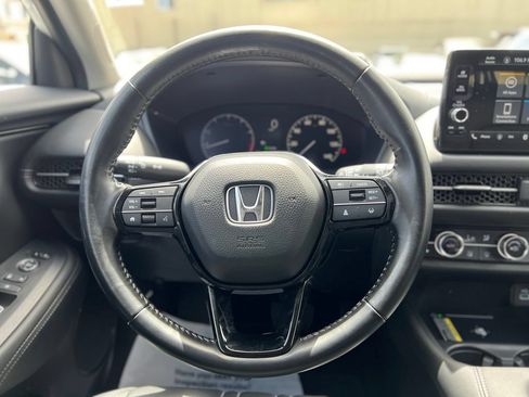Used 2025 Honda HR-V EX-L image 32
