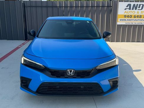 Used 2024 Honda Civic Sport image 3