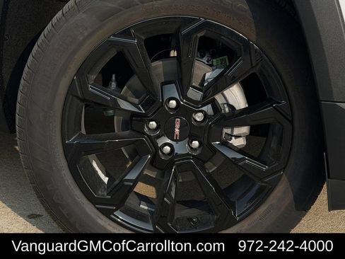 New 2027 GMC Terrain Elevation w/ Elevation Premium Package FWD image 9
