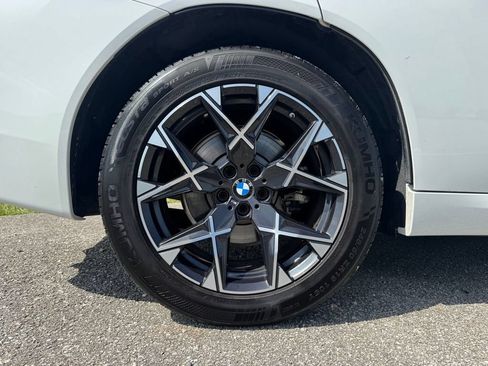 Used 2025 BMW X3 xDrive30i w/ M Sport Package AWD/4WD image 17