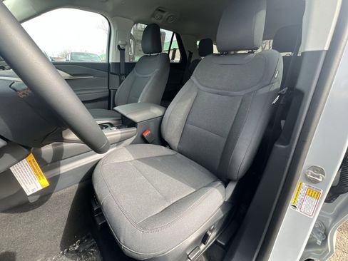 New 2026 Ford Explorer Active image 13