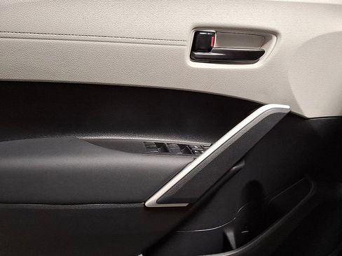 New 2026 Toyota Corolla Cross L image 8