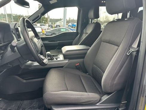 Used 2025 Ford F150 XLT w/ Equipment Group 302A MID image 9