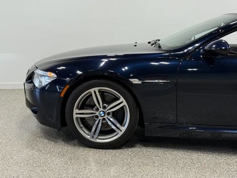 Used 2009 BMW M6 Convertible RWD image 25