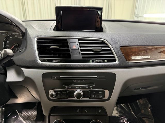 Used 2017 Audi Q3 2.0T Premium Plus AWD/4WD image 13