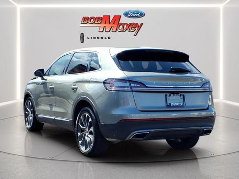Used 2023 Lincoln Nautilus Reserve AWD/4WD image 6