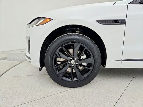 New 2025 Jaguar F-PACE R-Dynamic S image 29