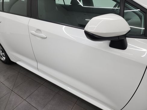 Used 2024 Toyota Corolla LE FWD image 23