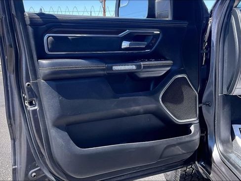Used 2021 RAM 1500 Laramie w/ Off Road Group AWD/4WD image 18