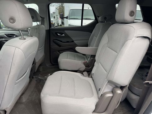 Used 2018 Chevrolet Traverse LT w/ LPO, Floor Liner Package image 24