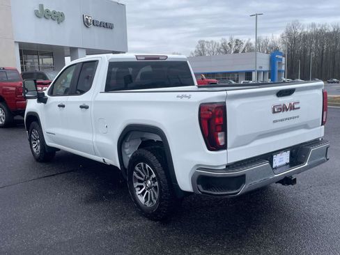 Used 2023 GMC Sierra 1500 Pro w/ Pro Value Package image 3