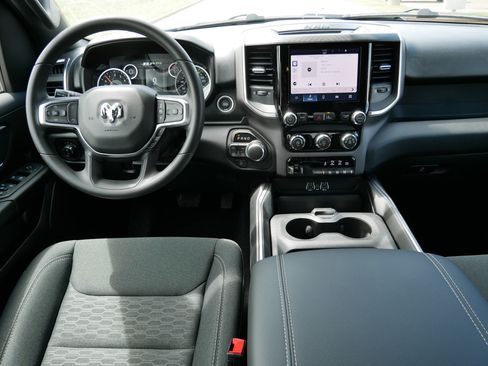 New 2026 RAM 1500 Big Horn AWD/4WD image 10