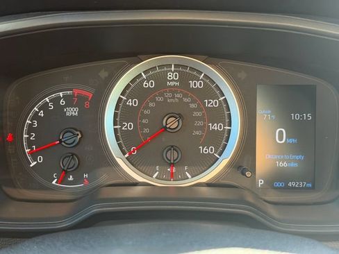 Used 2022 Toyota Corolla Cross LE FWD image 11