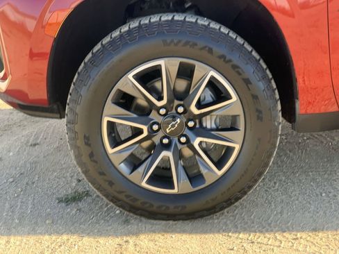 Certified 2022 Chevrolet Tahoe Z71 w/ Max Trailering Package image 32