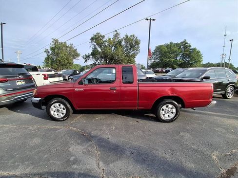 Used 2000 Nissan Frontier XE RWD image 6