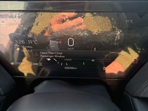 Used 2025 GMC Yukon AT4 w/ AT4 Premium Package AWD/4WD image 3