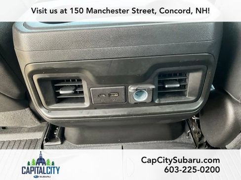 Used 2021 Chevrolet Silverado 1500 LT Trail Boss w/ Convenience Package II AWD/4WD image 17