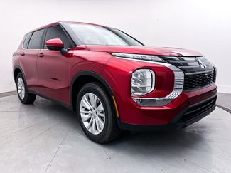 New 2025 Mitsubishi Outlander ES video 1