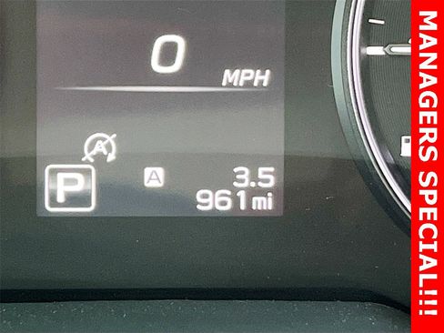 Used 2024 Subaru Outback Onyx Edition XT w/ Tech Package 3 image 12