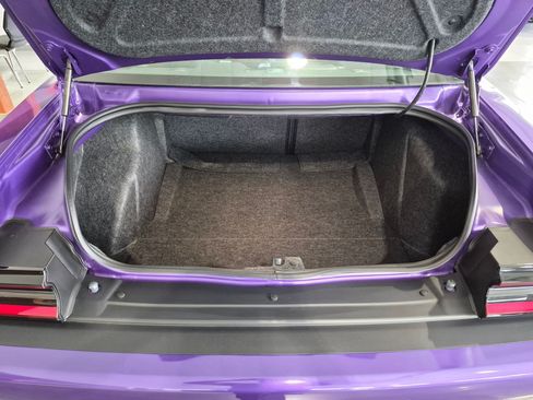 Used 2023 Dodge Challenger R/T Scat Pack RWD image 12